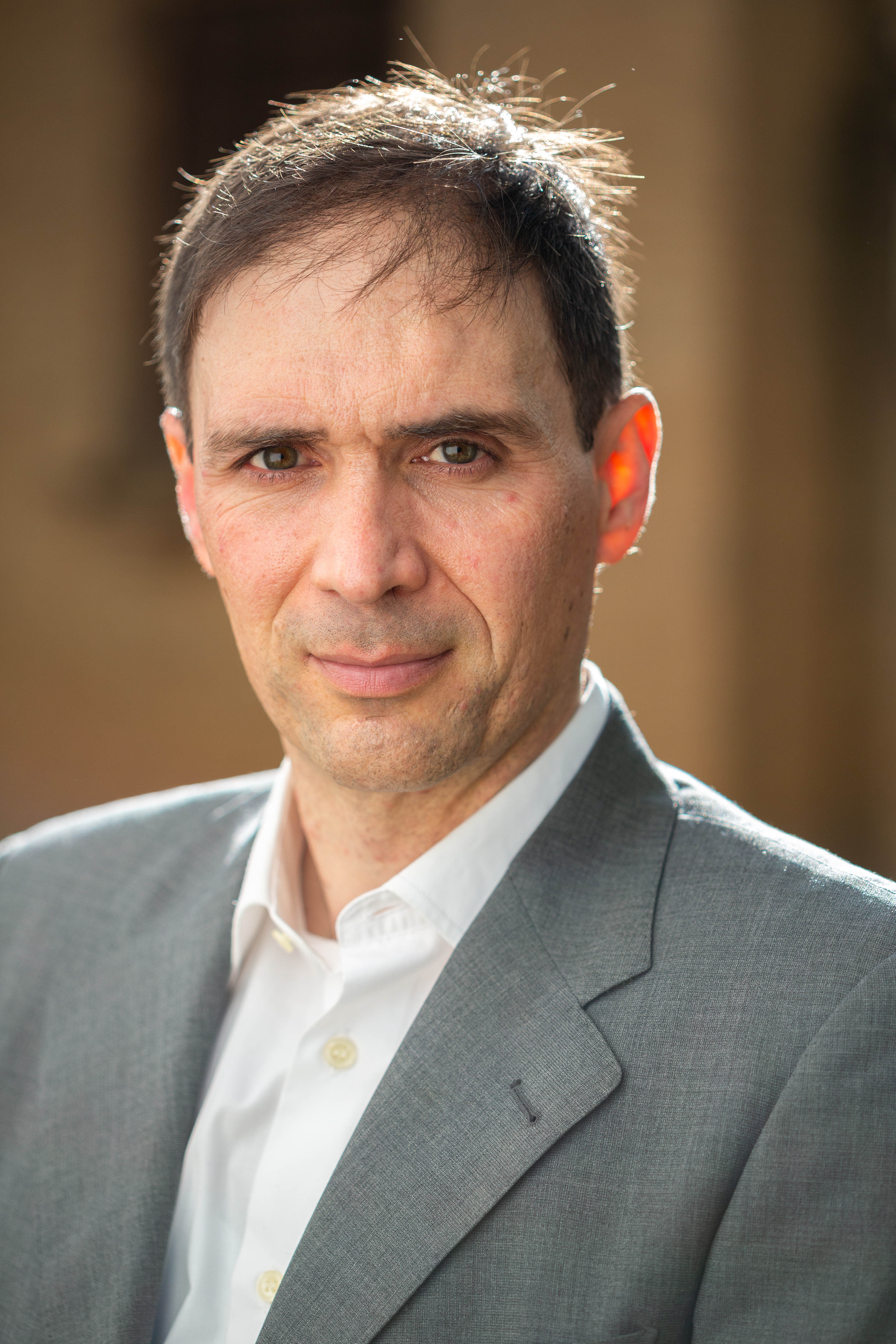 Modesto T. L&oacute;pez-L&oacute;pez